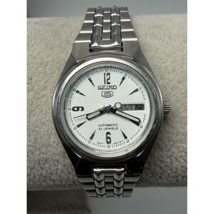 Scratched Seiko 4207-00W0 Ladies Automatic Watch Working 24MM 6.75" Silver Tone